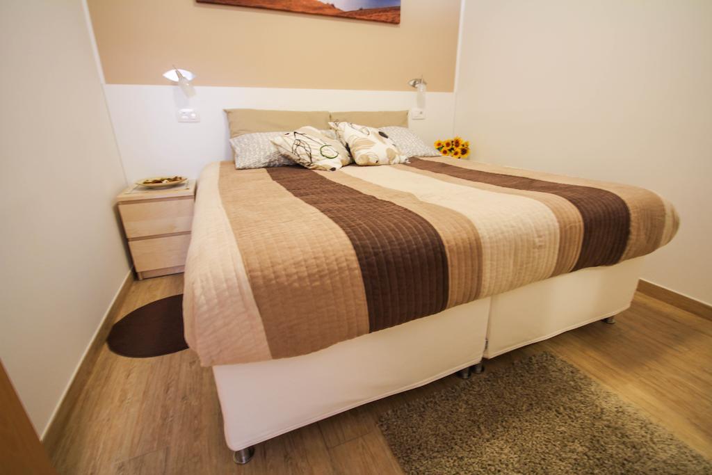 Apartments Lavanda & Cappuccino Portoroz Room photo